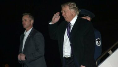 Etats-Unis: Trump maintient le cap sur les expulsions de clandestins