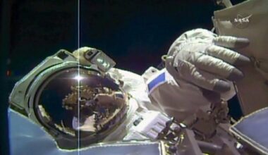 Deux astronautes ont marché dans l'espace