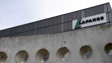 Syrie: LafargeHolcim admet &ldquo;avoir financé&rdquo; des groupes armés