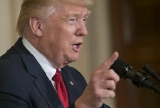 Attentat de Paris: Trump s'immisce dans l'élection française