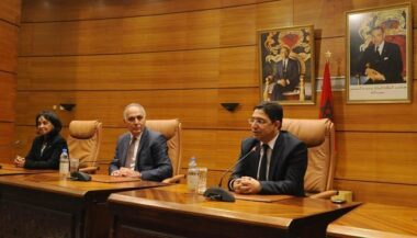 En images, les cérémonies de passation de pouvoirs entre ministres