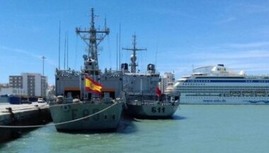 Manœuvres navales entre frégates marocaine et espagnole