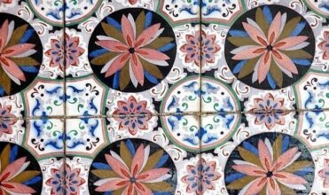 VRAI/FAUX. Céramique importée: le Maroc a-t-il fixé le tarif minimal à 4 euros/m2?