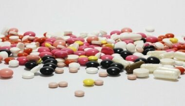 Louardi propose de créer une agence nationale du médicament et des produits de santé