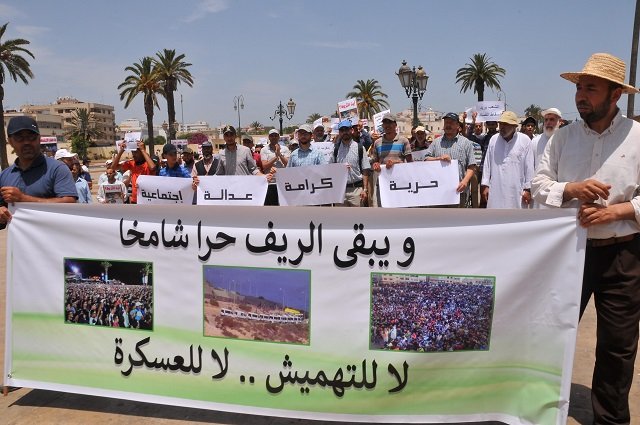 A Rabat, une énorme manifestation de soutien au hirak