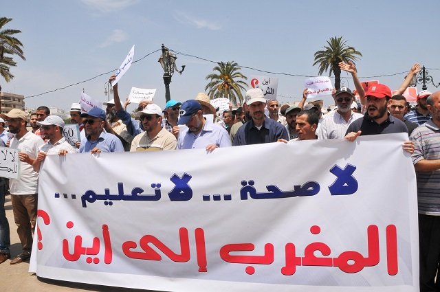 A Rabat, une énorme manifestation de soutien au hirak