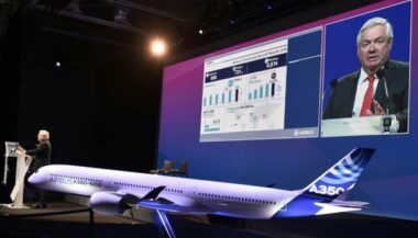 Airbus: plus de 300 commandes pour 39,7 milliards de dollars