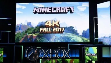 Microsoft dévoile sa nouvelle console Xbox One X face à Sony