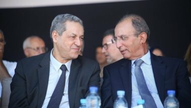 La photo du jour: Laensar et son successeur?