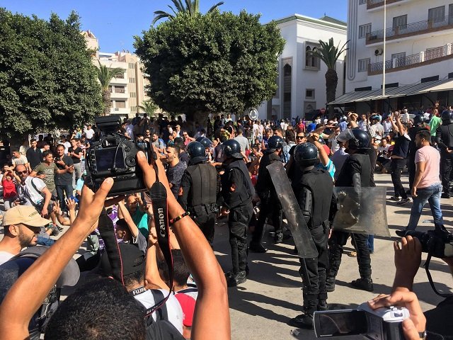 Al Hoceima: heurts entre manifestants et forces de l'ordre
