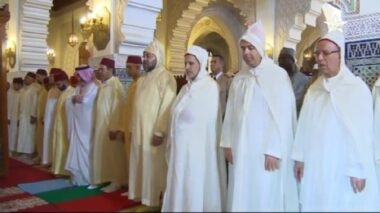 La manière de prier de Saâdeddine El Otmani suscite les commentaires