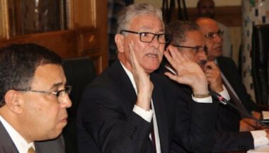 Louardi réunit les syndicats, les médecins maintiennent leur appel à la grève