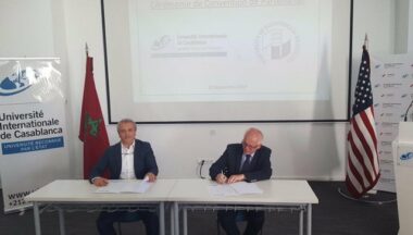 Signature d'un partenariat scientifique entre l'UIC et l'Université d'économie de Bratislava