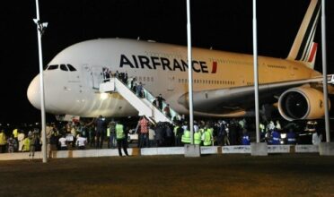 La France lève le dispositif de contrôle sanitaire aux frontières