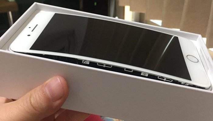 Deux iPhone 8 Plus s'ouvrent en deux au Taïwan et au Japon