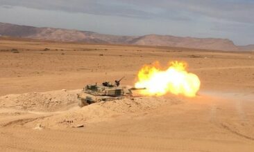 L'image du jour: &ldquo;Baptême du feu&rdquo; pour les Abrams marocains