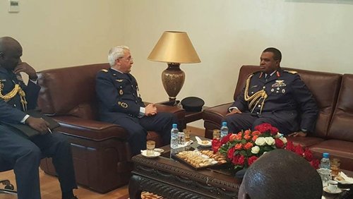 Des membres de l'armée de l'air nigériane en formation au Maroc