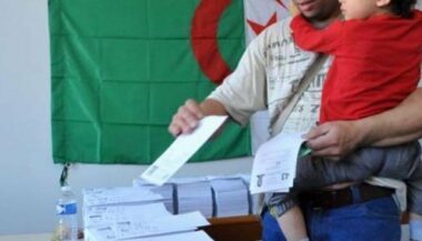 Algérie: une campagne électorale sur fond d'incertitude