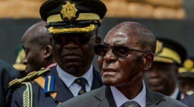 Zimbabwe: Mugabe destitué par le parti au pouvoir