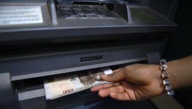 La note du Nigeria abaissée par Moody's