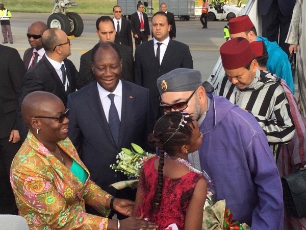 Images. Arrivée du Roi Mohammed VI à Abidjan