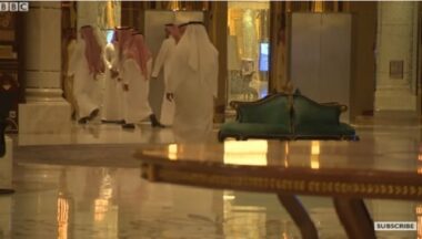 Arabie saoudite: Première vidéo filmée à l'intérieur de la prison dorée du Ritz Carlton de Ryad
