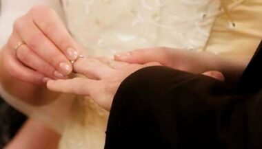 Une proposition de loi pour la naturalisation des conjoints étrangers des Marocaines