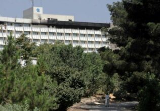 Douze heures de cauchemar dans un hôtel de luxe de Kaboul, au moins 6 morts