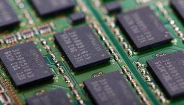 Faille de sécurité dans les puces: le secteur cherche à rassurer