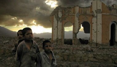 Isesco: Le Roi Mohammed VI recommande un dispositif de signalement des violences faites aux enfants