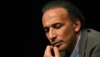 Tariq Ramadan reste en prison