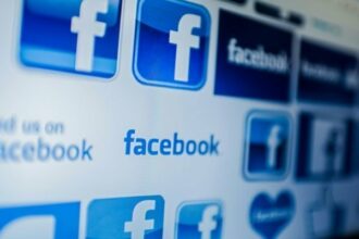 Données personnelles: Facebook ne parvient pas à éteindre l'incendie