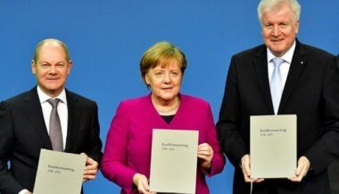 En Allemagne, Merkel entame un quatrième mandat dans la douleur
