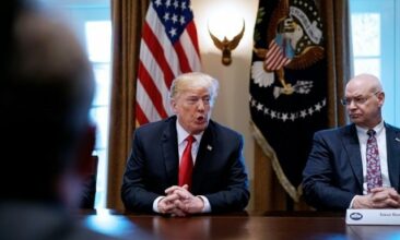 Trump vante les guerres commerciales, ses partenaires prêts à en découdre