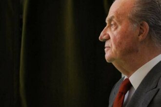 Espagne: l'ancien roi d'Espagne Juan Carlos se retrire de la vie publique