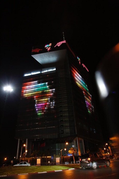 La tour Maroc Telecom s'illumine pour la journée mondiale de l'Afrique
