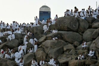 Une nouvelle fatwa autorise l’ascension directe des pèlerins marocains au Mont Arafat sans passer par Mina