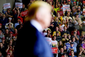 La menace de destituer Trump écrase la campagne présidentielle US