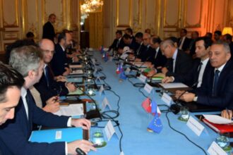 Modèle de développement: la France disposée à accompagner le Maroc