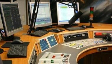 Dix bourses au profit de jeunes créateurs de contenus radiophoniques