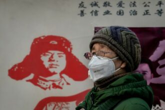 Virus: plus de 100 morts en Chine, l'évacuation d'étrangers s'organise