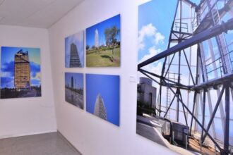 La Tour CFC First se dévoile à travers une exposition photos