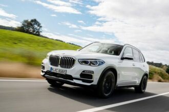 La BMW X5 hybride fait son entrée au Maroc