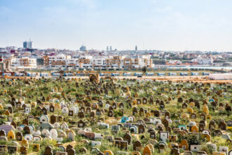 Etat d'urgence: en cas de décès, rituel et obsèques en comité restreint