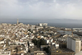 Casablanca, ville la plus touchée dans l'absolu, Meknès en valeur relative