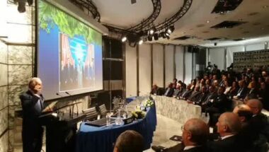 Live: Conférence de presse des Résultats annuels de la BMCE 2eme partie. Arrivée de Othmane Benjelloun