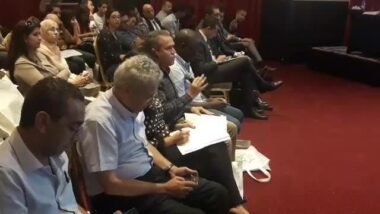 Live: conférence de presse, lancement Al Akhdar Bank.