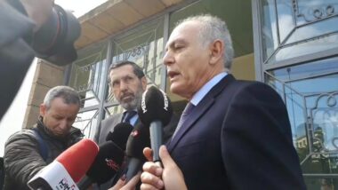 Live : Salaheddine Mezouar dépose son dossier de candidature pour la présidence #CGEM