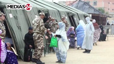 un camp mobile médical installé à Bounarmane, village proche d'Agadir (200 km)