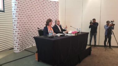 POINT DE PRESSE_Hakim Marrakchi Candidat a? la pre?sidence de la CGEM et Assia Benhida sa colistière a? la vice-présidence.